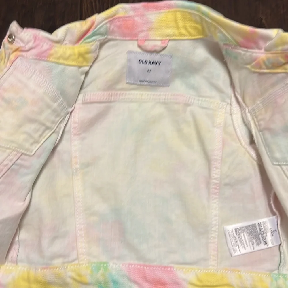 Old Navy Toddler Girls Rainbow Dip dyed tie dyed denim jacket!